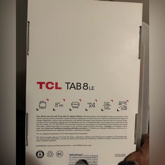 NWB TCL TABLET 8” - Picture 4 of 5